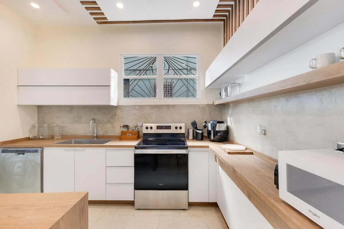 Group Vacation Home Steps From Beach And Nightlife San Juan Portoriko