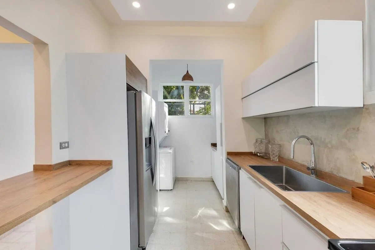 Apartmán Group Vacation Home Steps From Beach And Nightlife San Juan